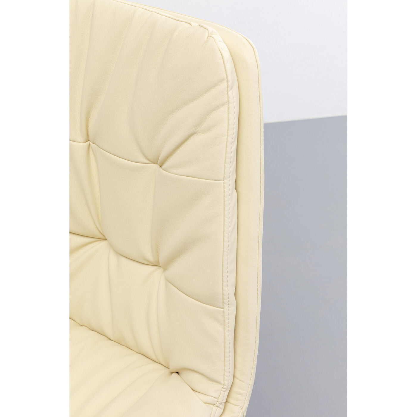 Comfortable Chair Cream