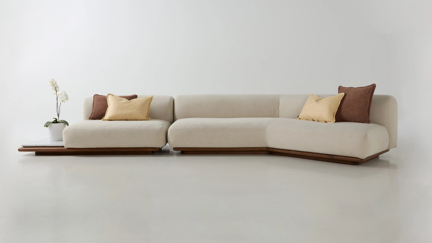 Anima Sofa by Zientte