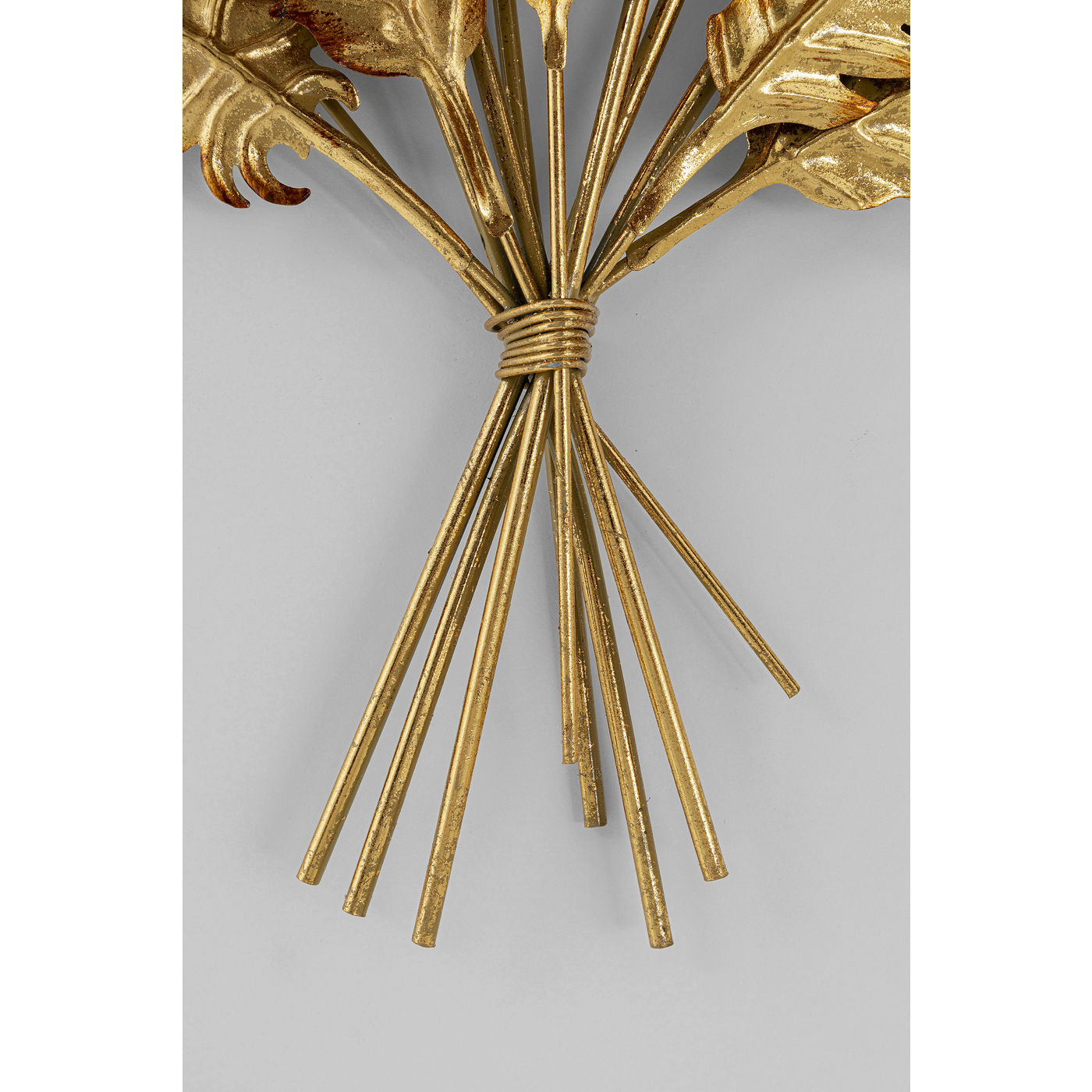 wall-decoration-leaf-bouquet-gold