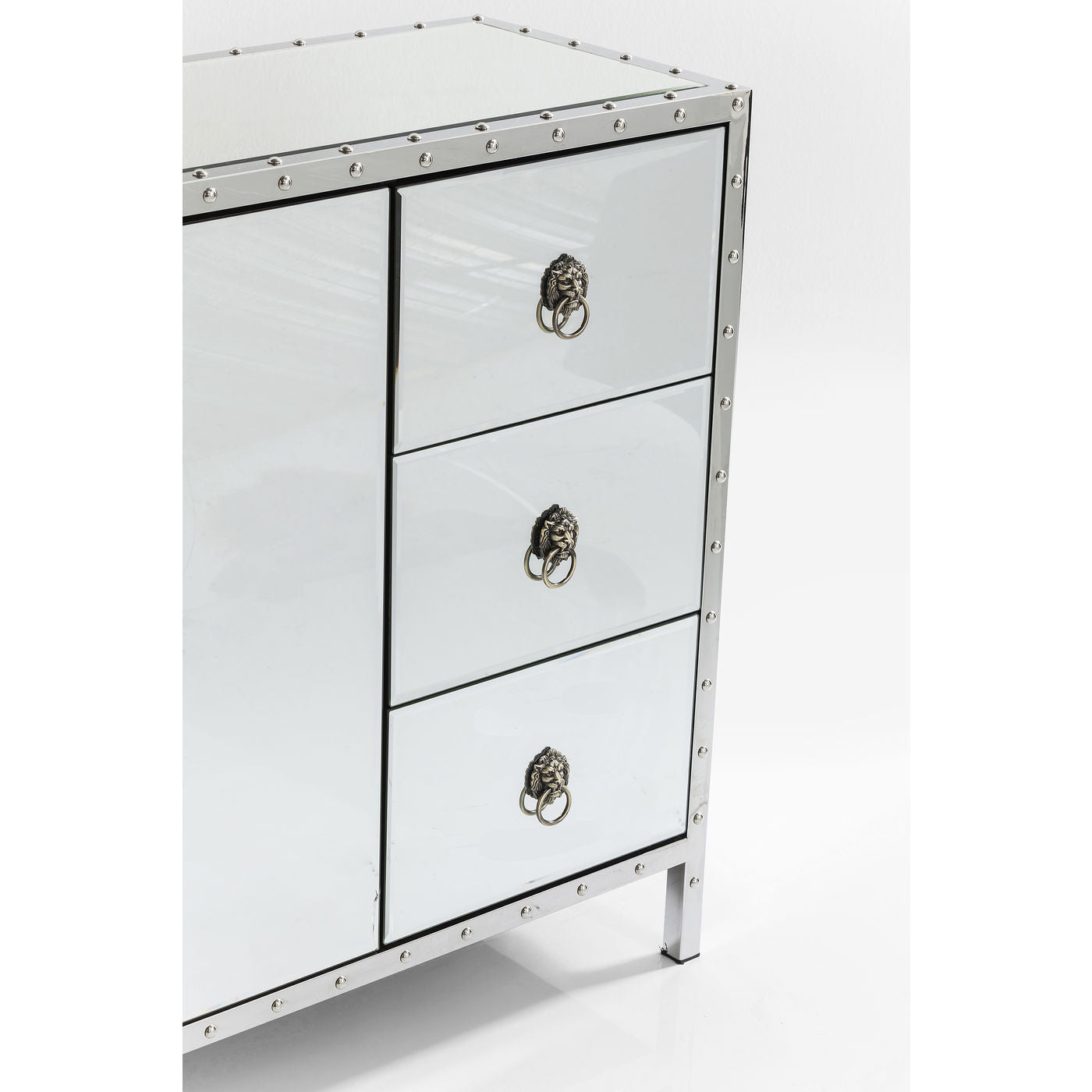 sideboard-rivet