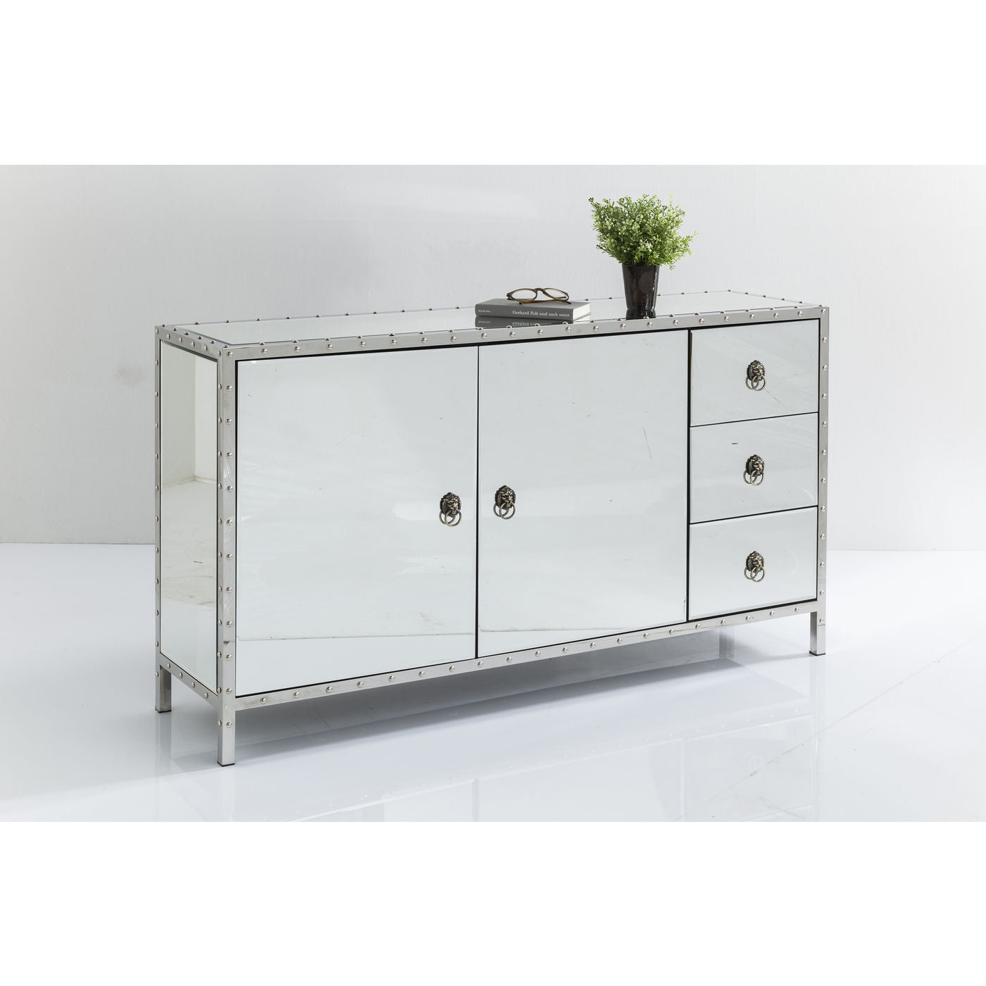 sideboard-rivet