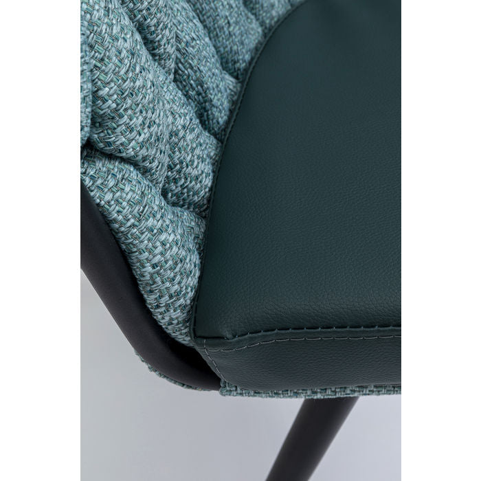 Elegant Comfort Chair 