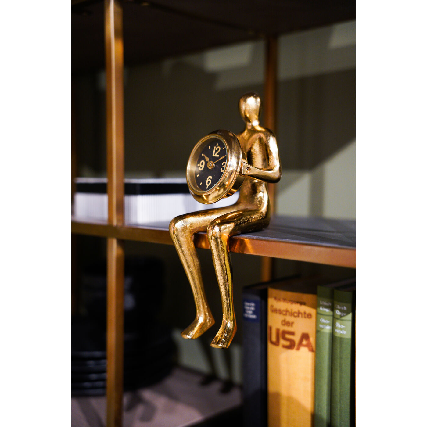 Table Clock Sitting Man Gold 8x27cm